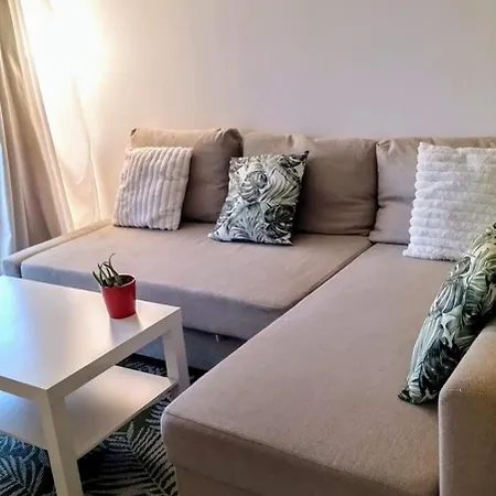 Joli T2 A Apartment